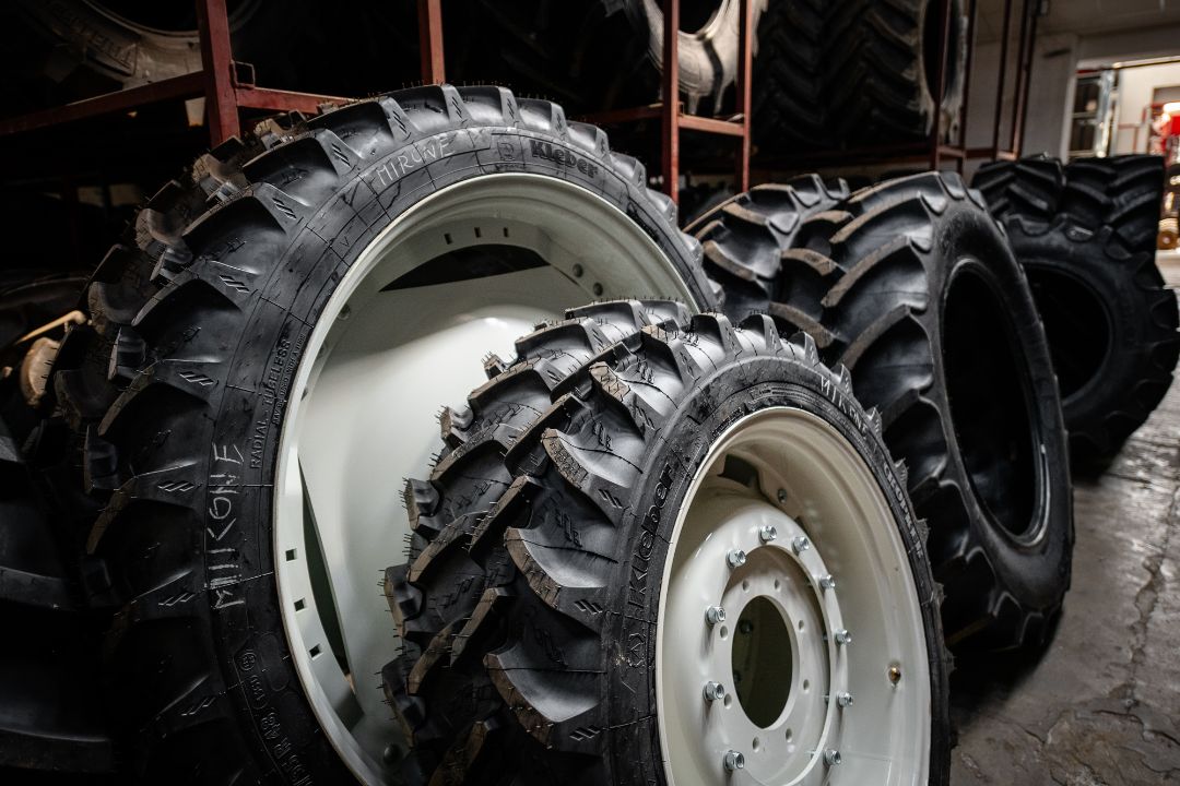 Cerchio agricolo in acciaio officina Ermes Gomme